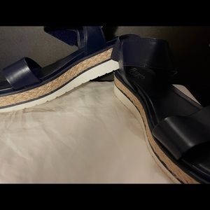 navy blue platform sandals